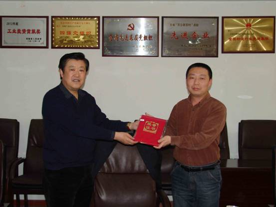 立足本職做貢獻(xiàn)，巾幗建功展風(fēng)采